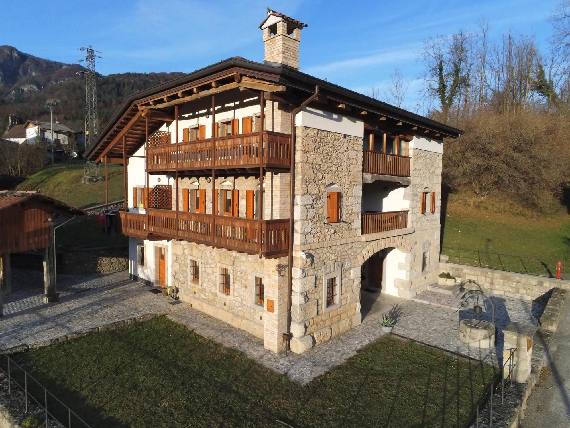 La Farie Bed & Breakfast Mediis Exterior photo